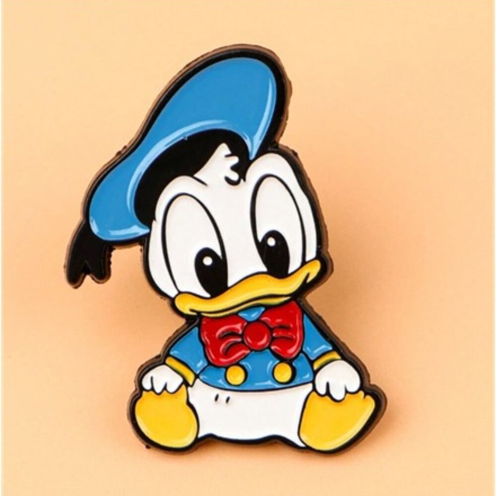 DISNEY Baby Donald Duck Trading Pin (BRAND-NEW &‎ SO CUTE!)